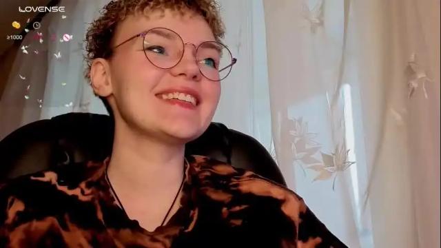 Image 10 of marilaass Stream on Chaturbate on 8 months ago