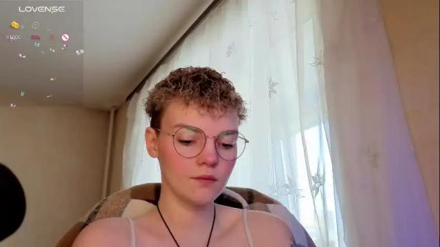 Image 11 of marilaass Stream on Chaturbate on 8 months ago