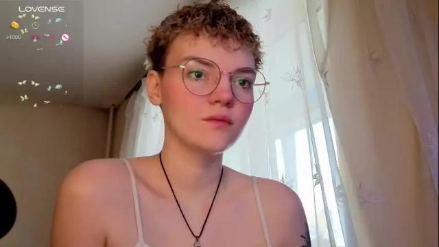 Image 8 of marilaass Stream on Chaturbate on 8 months ago