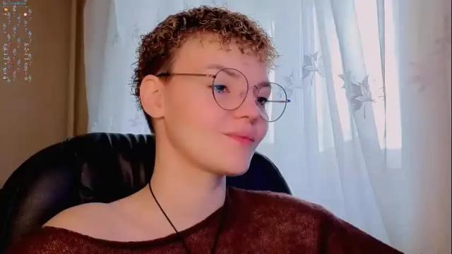 Image 8 of marilaass Stream on Chaturbate on 6 days ago