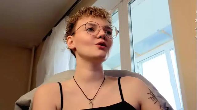 Image 8 of marilaass Stream on Chaturbate on 5 days ago