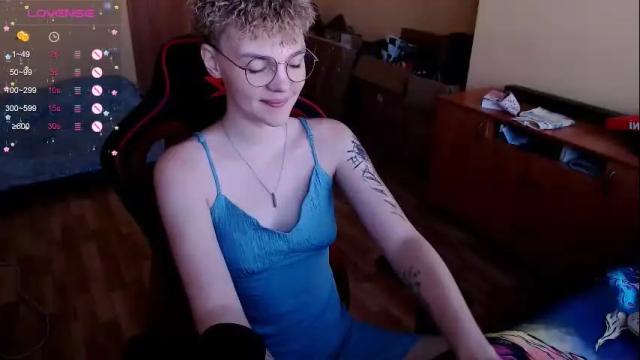 Image 2 of marilaass Stream on Chaturbate on 7 months ago