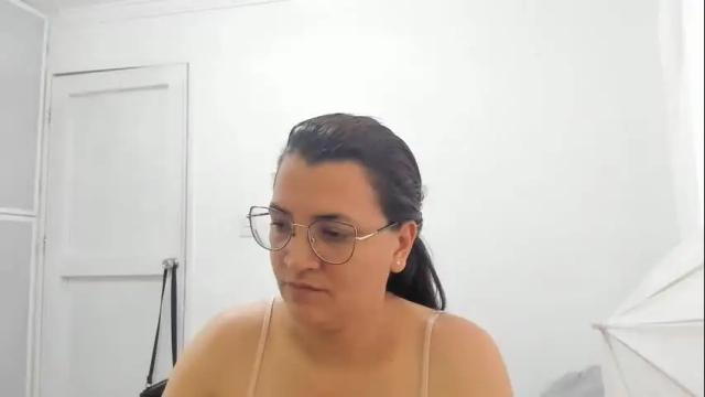 Image 11 of marilyn_garcia Stream on Chaturbate on 5 days ago