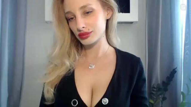 Image 2 of marilyndevilish Stream on Chaturbate on 14 months ago