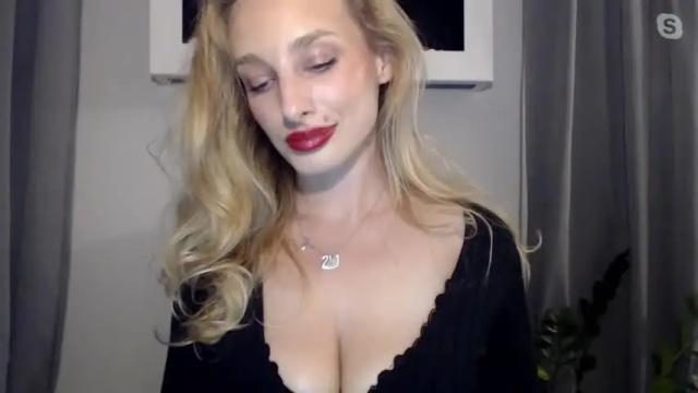 Image 12 of marilyndevilish Stream on Chaturbate on 14 months ago