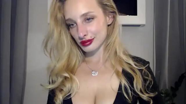 Image 6 of marilyndevilish Stream on Chaturbate on 14 months ago