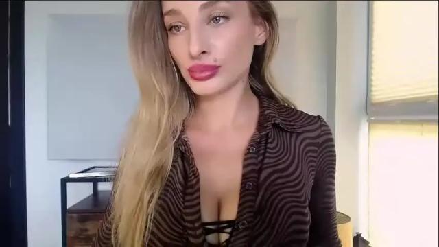 Image 6 of marilyndevilish Stream on Chaturbate on 6 days ago