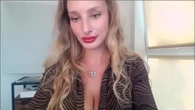 Image 10 of marilyndevilish Stream on Chaturbate on 2 months ago