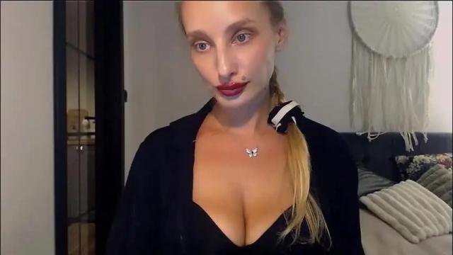 Image 11 of marilyndevilish Stream on Chaturbate on 1 month ago