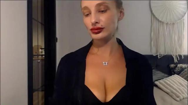 Image 4 of marilyndevilish Stream on Chaturbate on 1 month ago