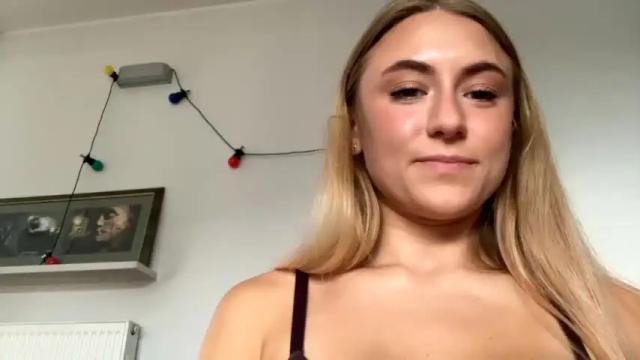 Thumbnail 3, marin_na's Stream at Chaturbate, 19 months ago