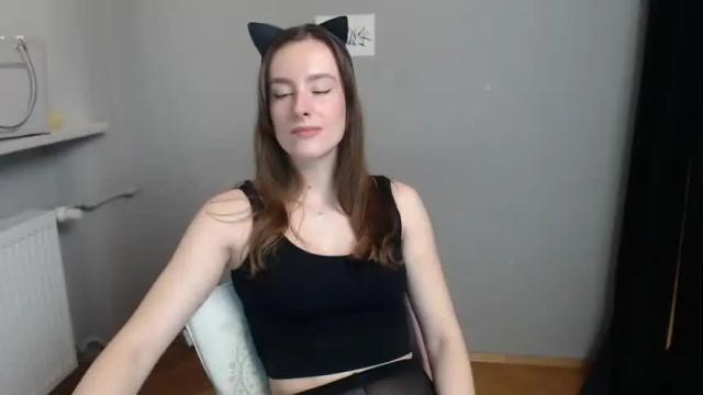 Image 11 of marina_rex Stream on Chaturbate on 15 months ago
