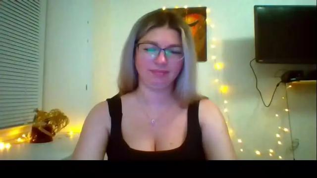 Image 10 of marina_xi Stream on Chaturbate on 1 month ago
