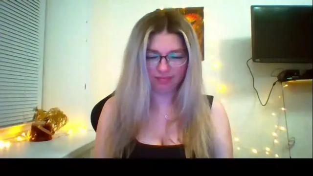 Image 12 of marina_xi Stream on Chaturbate on 1 month ago