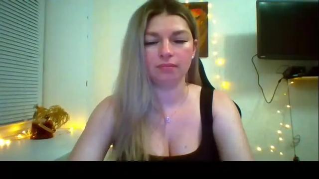 Image 3 of marina_xi Stream on Chaturbate on 1 month ago