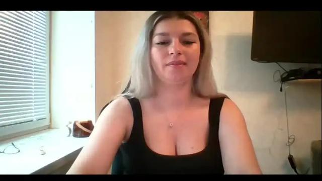 Image 3 of marina_xi Stream on Chaturbate on 1 month ago