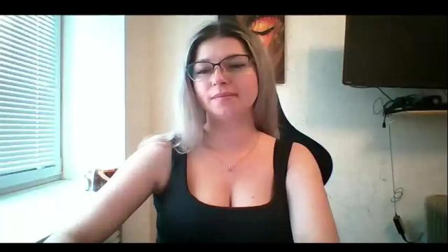 Image 8 of marina_xi Stream on Chaturbate on 1 month ago