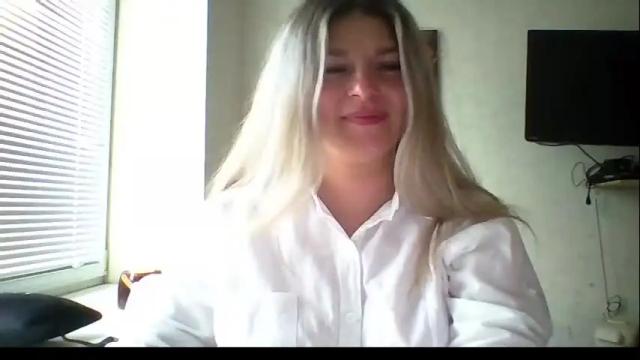 Image 12 of marina_xi Stream on Chaturbate on 1 month ago