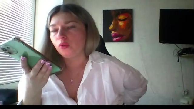 Image 7 of marina_xi Stream on Chaturbate on 1 month ago