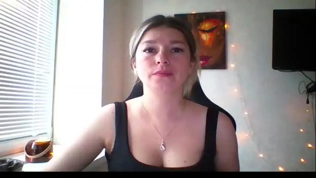 Image 6 of marina_xi Stream on Chaturbate on 1 month ago