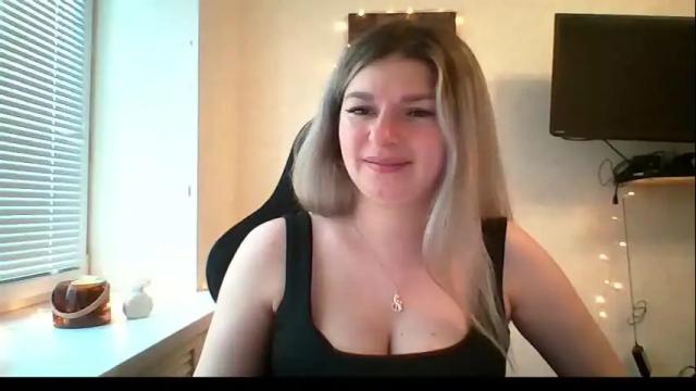 Image 10 of marina_xi Stream on Chaturbate on 1 month ago