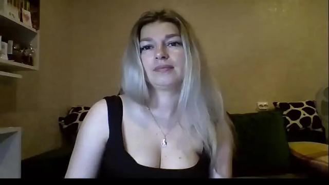 Image 10 of marina_xi Stream on Chaturbate on 4 days ago