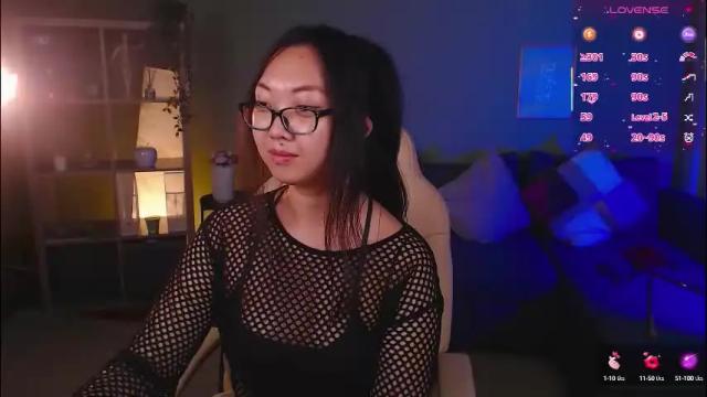 Image 8 of marine_vact Stream on Chaturbate on 1 month ago