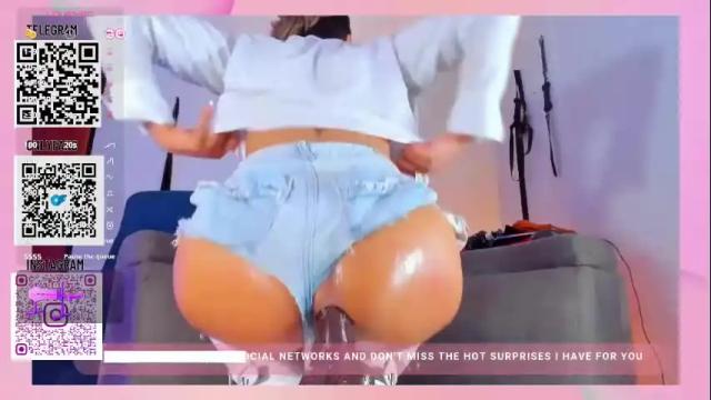 Image 8 of marinelaveau Stream on Chaturbate on 2 months ago