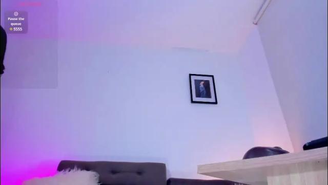 Image 8 of marinelaveau Stream on Chaturbate on 1 month ago