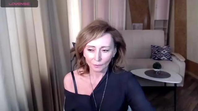 Image 6 of marinmonakoz Stream on Chaturbate on 13 months ago