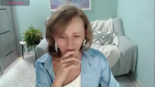 Image 3 of marinmonakoz Stream on Chaturbate on 9 days ago