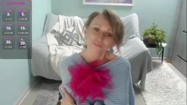 Image 3 of marinmonakoz Stream on Chaturbate on 5 months ago