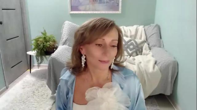 Image 2 of marinmonakoz Stream on Chaturbate on 5 months ago