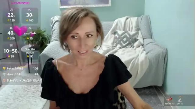 Image 8 of marinmonakoz Stream on Chaturbate on 4 months ago