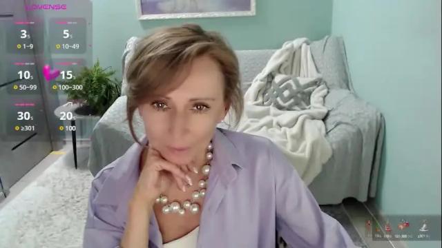 Image 8 of marinmonakoz Stream on Chaturbate on 4 months ago
