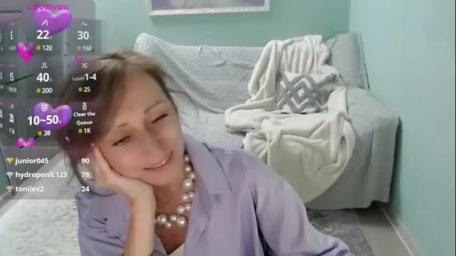Image 2 of marinmonakoz Stream on Chaturbate on 4 months ago