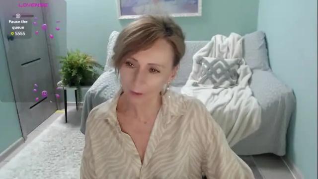 Image 3 of marinmonakoz Stream on Chaturbate on 4 months ago