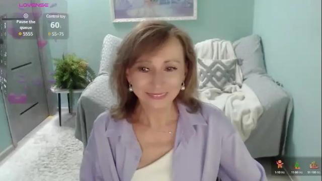 Image 2 of marinmonakoz Stream on Chaturbate on 4 months ago