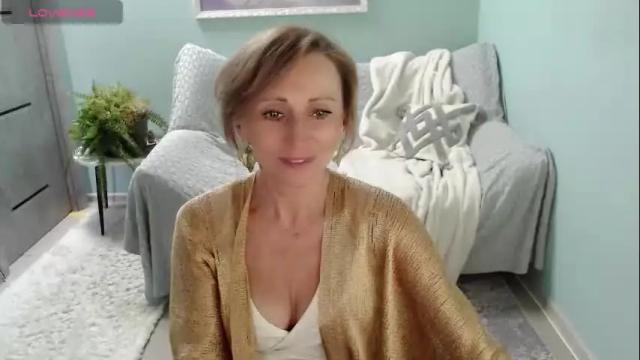 Image 7 of marinmonakoz Stream on Chaturbate on 4 months ago