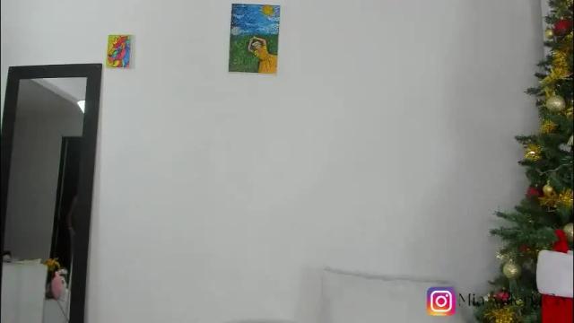 Image 2 of marioandmia Stream on Chaturbate on 1 month ago