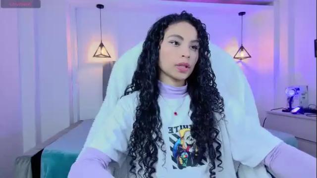 Image 2 of marivimichel01 Stream on Chaturbate on 1 month ago