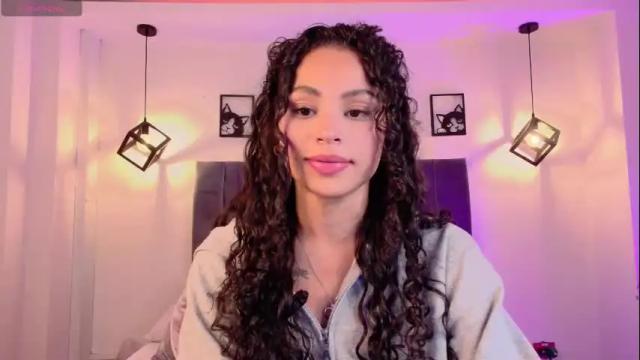 Image 6 of marivimichel01 Stream on Chaturbate on 25 days ago
