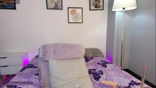 Image 3 of marivimichel01 Stream on Chaturbate on 29 days ago