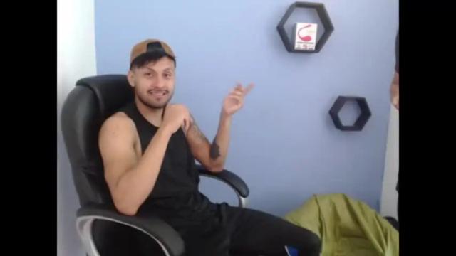 Image 6 of mark_has_fun Stream on Chaturbate on 16 months ago