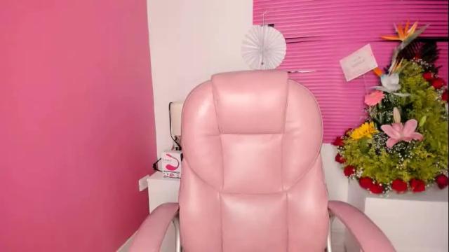 Image 2 of marlaa_ Stream on Chaturbate on 25 months ago