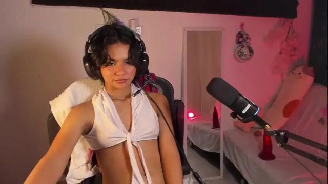 Image 4 of marlena3312 Stream on Chaturbate on 16 days ago