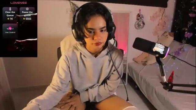 Image 2 of marlena3312 Stream on Chaturbate on 13 days ago