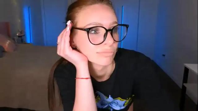 Image 4 of marlena_mel Stream on Chaturbate on 1 month ago