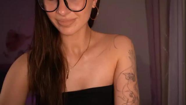 Image 11 of marlena_mel Stream on Chaturbate on 26 days ago