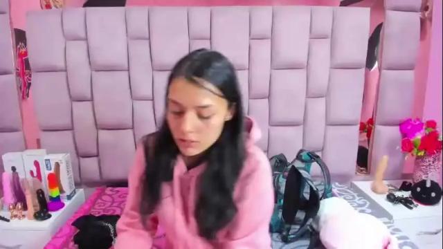 Image 2 of marlyanal Stream on Chaturbate on 6 months ago